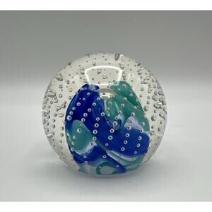 Caithness Scotland 1993 Collectors Club Controlled Bubble Art Glass Paperweight